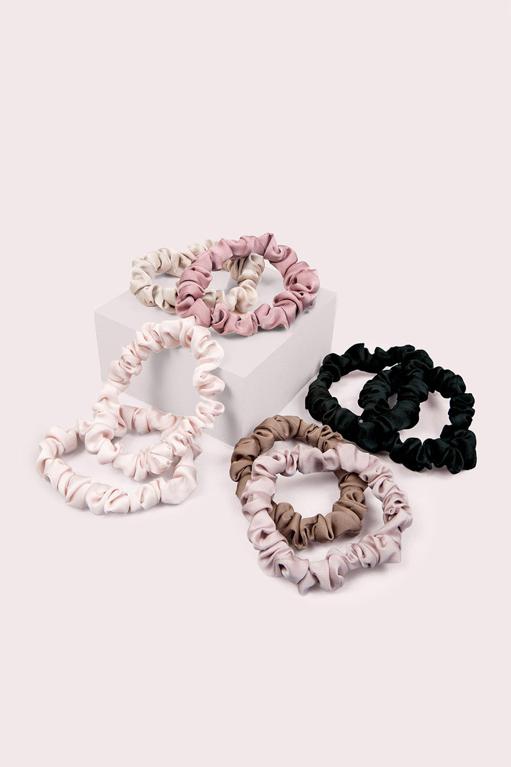 The Hair Edit Ruched Ribbons on pink box