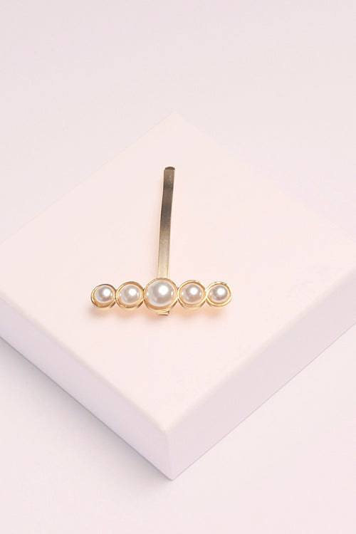 The Hair Edit pearl gold aureate hair pin accessory on display