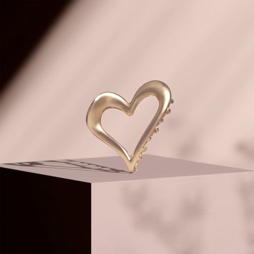 Gilded Romance Heart Claw Clip