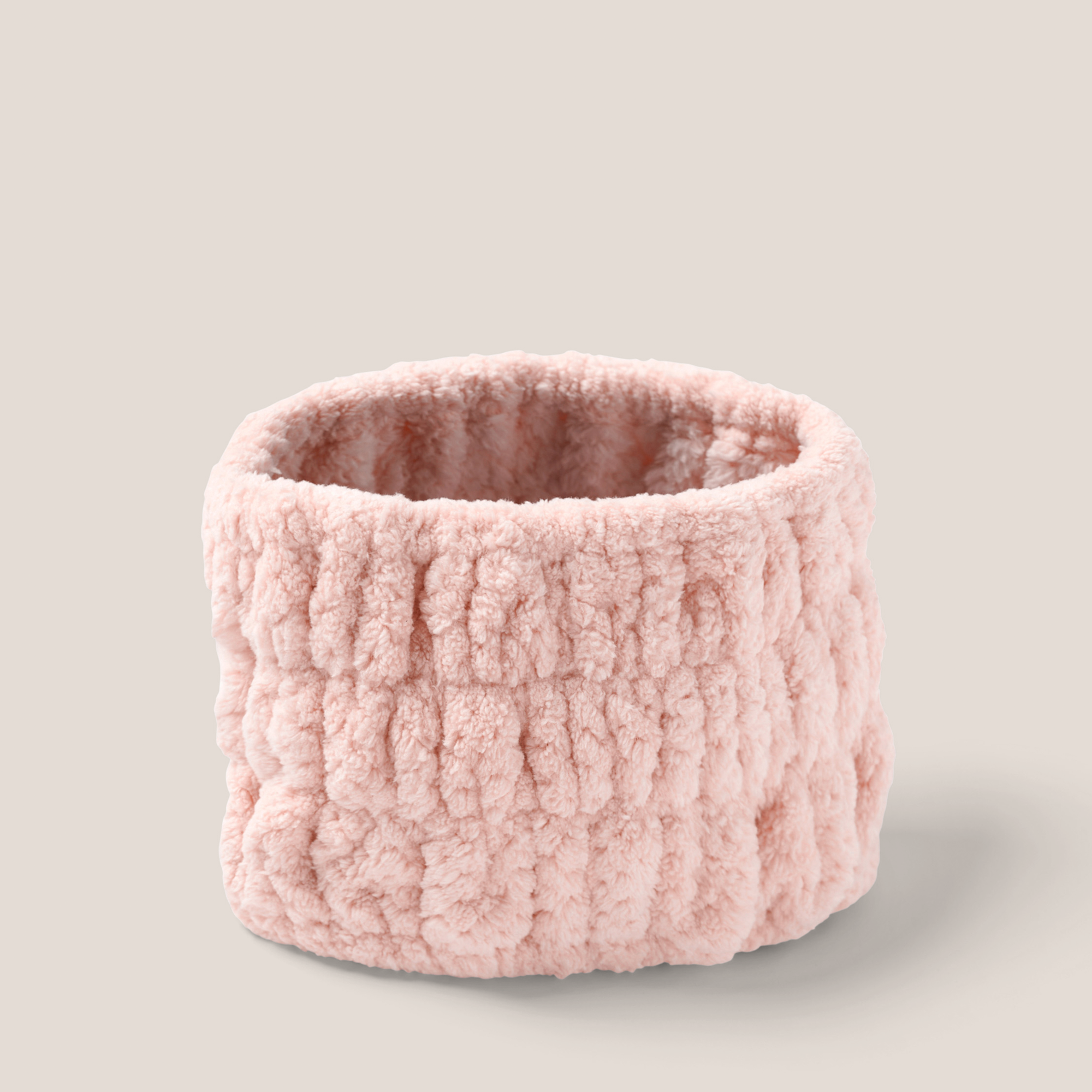 Hold Back & Glow Up Ultra-Wide Spa Headband1