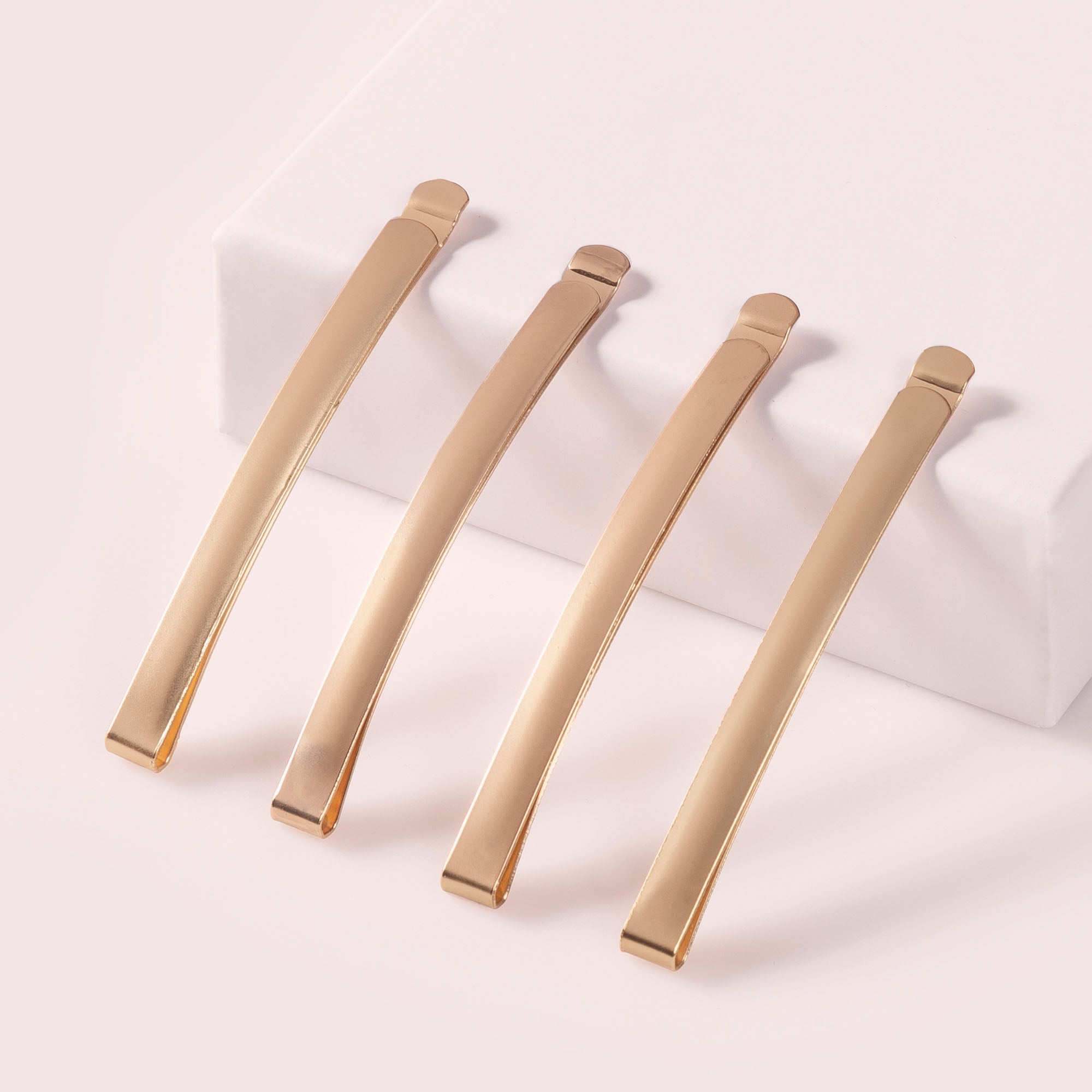 Modern Curved Bobby Pins Set - Gold5