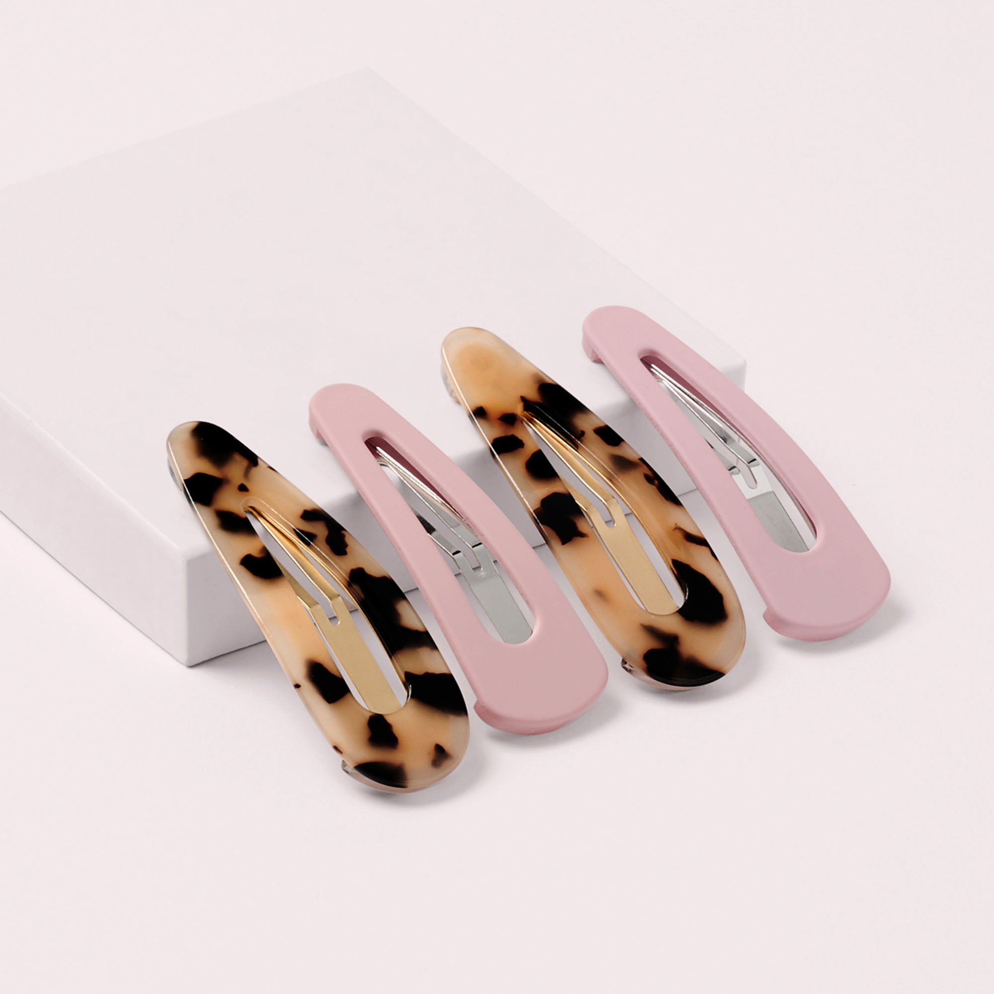 Snap Triangles Hair Clips Set - Tortoise & Nude3