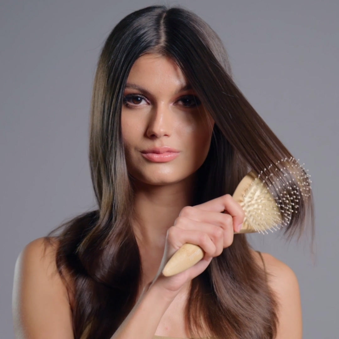 The Glossifier Boar Bristle Bamboo Brush2