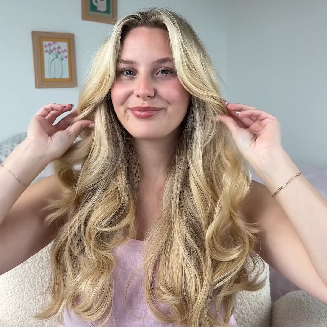 Video of model demonstrating how to wear The Hair Edit's Heatless Volumizing Rods2