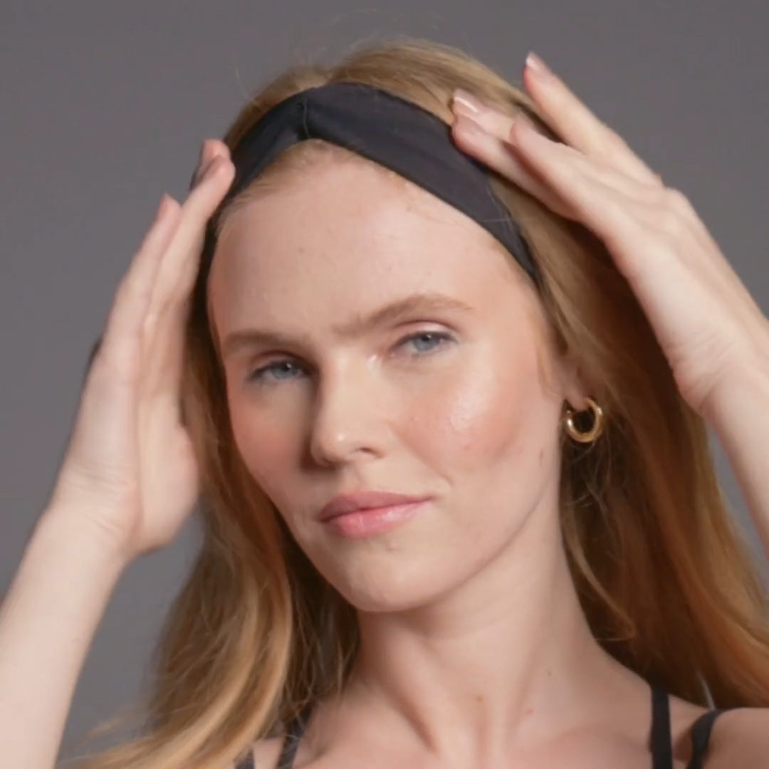 Lotus Band Soft Pleated Headband - Black2