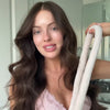 Video of @GraceMWeston demonstrating how to wear The Hair Edit's Heatless Soft Ribbon Curl Set